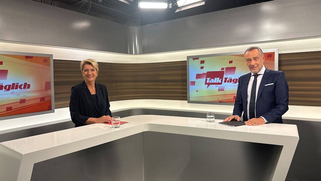 La consigliera federale Karin Keller-Sutter a Talk Täglich
