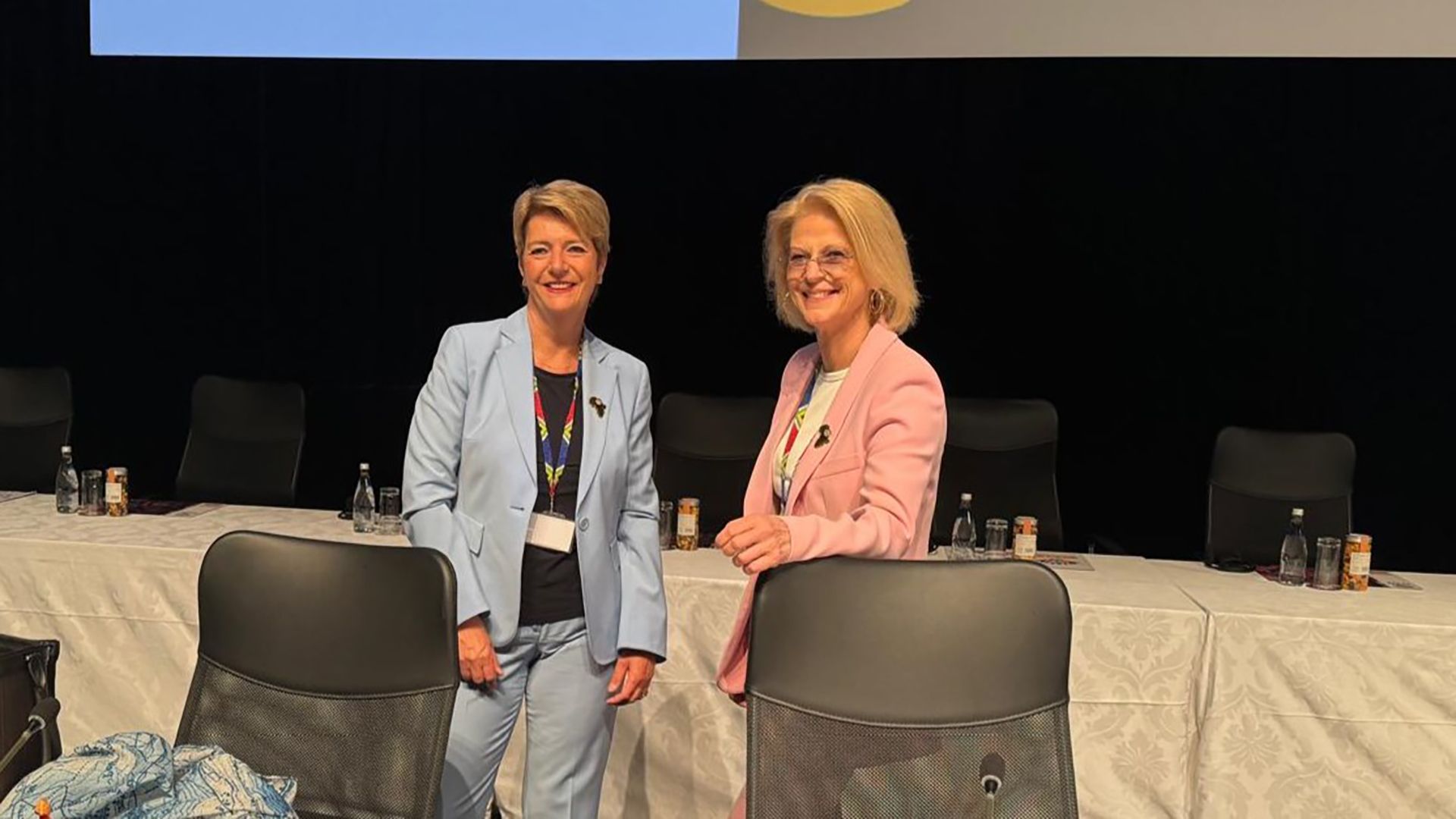 Bundesrätin Karin Keller-Sutter mit Elisabeth Svantesson, Finanzministerin von Schweden