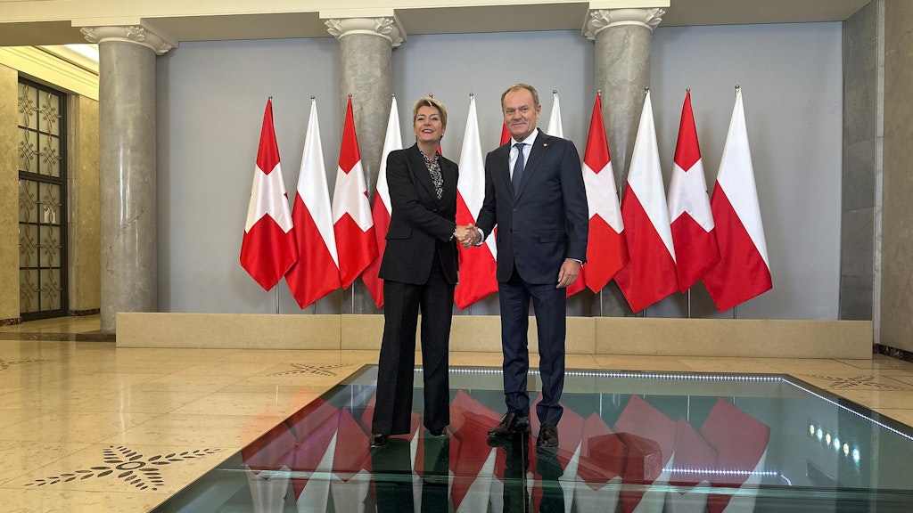Bundespräsidentin Karin Keller-Sutter trifft Donald Tusk, Ministerpräsident von Polen.