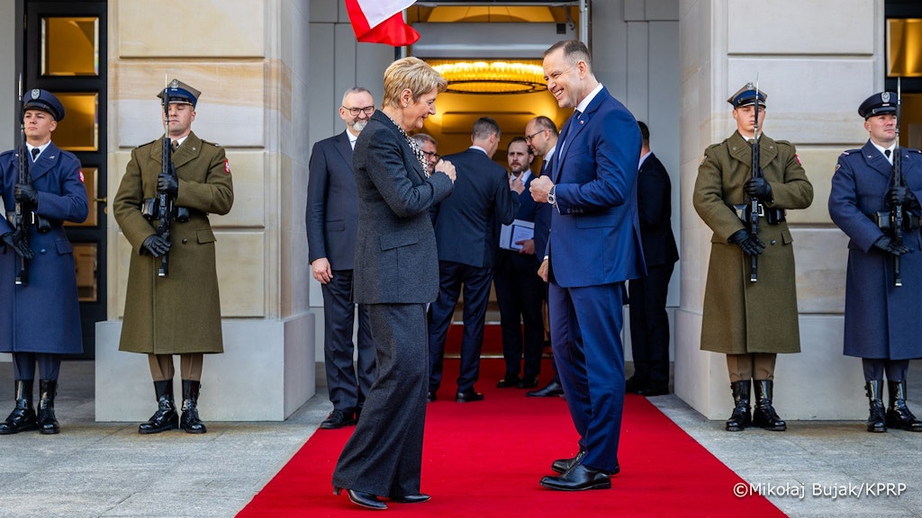 Bundespräsidentin Karin Keller-Sutter trifft Karol Nawrocki, Präsident von Polen.