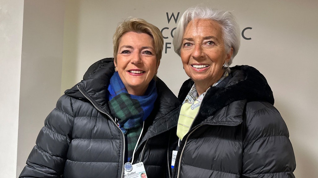 Bundesrätin Karin Keller-Sutter mit Christine Lagarde, Chefin der Europäischen Zentralbank.