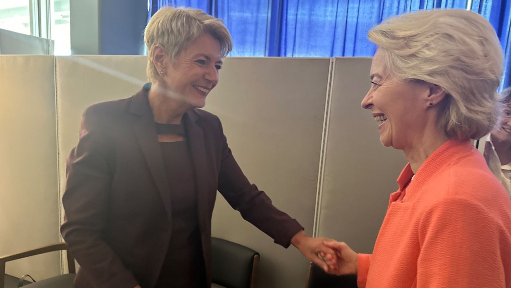 President of the Swiss Confederation Karin Keller-Sutter meets Ursula von der Leyen, President of the European Commission, at the UN General Assembly.