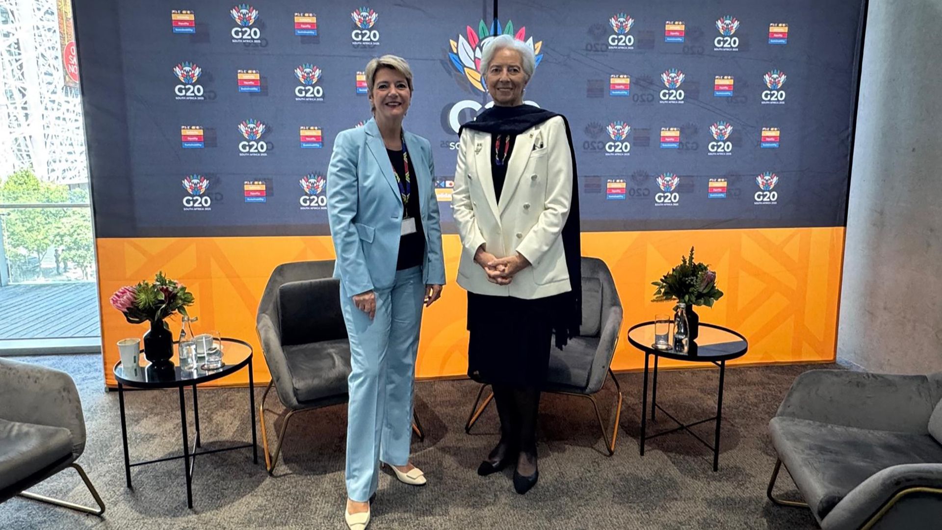 Karin Keller-Sutter avec Christine Lagarde, présidente de la Banque centrale européenne (BCE) (Le Cap, 27/02/2025)