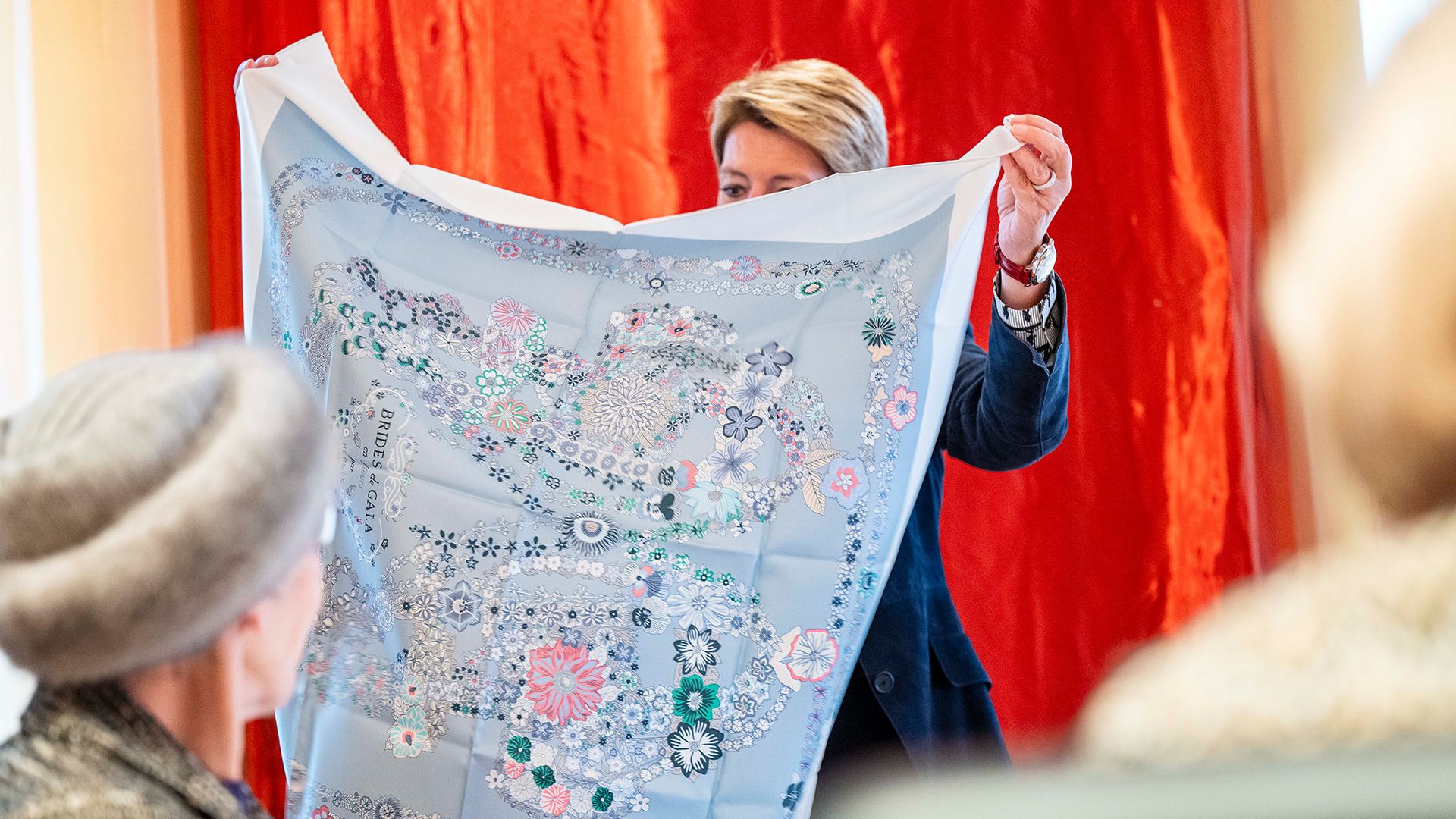 Rencontre avec des survivants de l'Holocauste et la présidente de la Confédération Karin Keller-Sutter