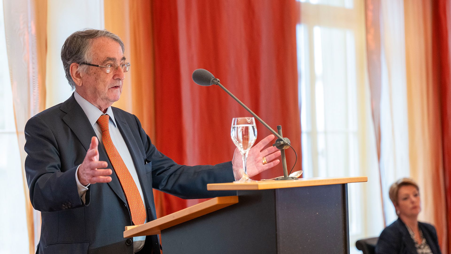 Incontro con i sopravvissuti all'Olocausto e la Presidente della Confederazione Svizzera Karin Keller-Sutter